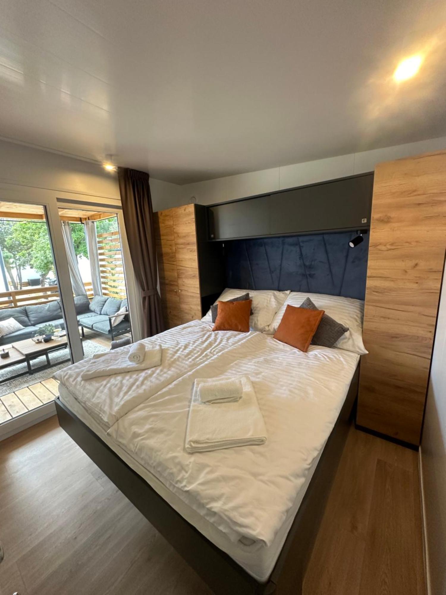 Mobile Home - Sea La Vie Biograd Na Moru Eksteriør billede